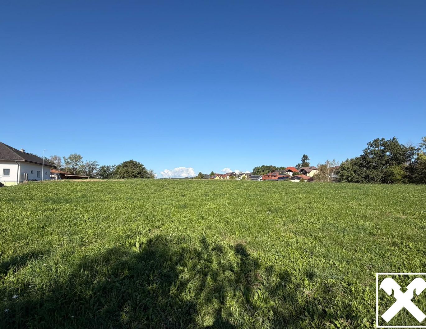 Baugrund Für Traumhaus - ein Wahrliches Sonnenplatzerl! – Bild 1 von 2