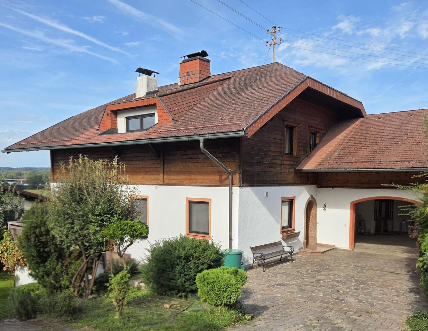 Sonniges Einfamilienhaus mit Fern- und Gebirgsblick in Ruhiger Siedlungslage! – Bild 1 von 6