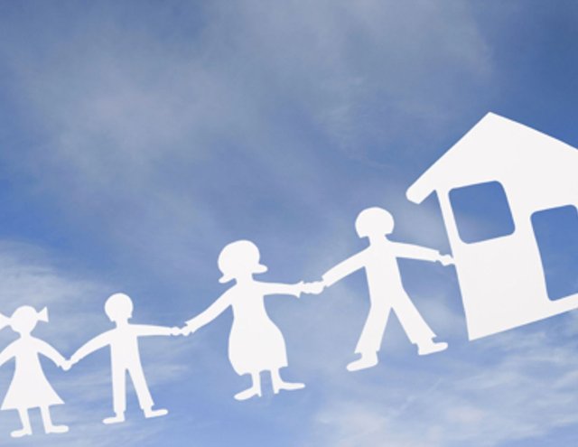 Aschach: Zweifamilienhaus mit Garage – Bild 1 von 2