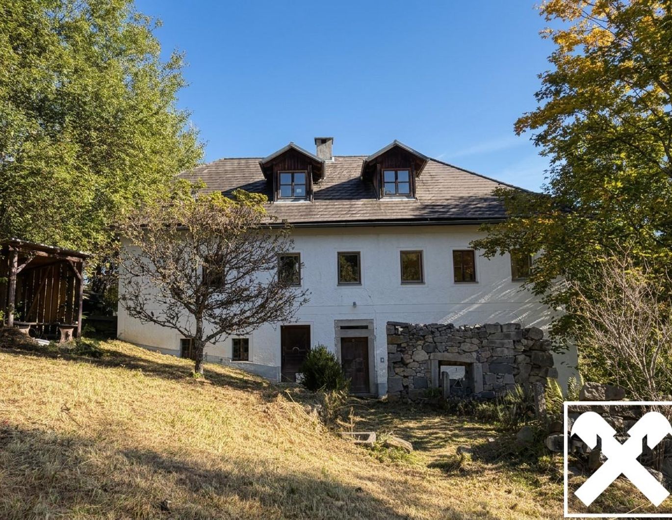 Urig. Ursprünglich. Einzigartig. Historisches Landhaus in Ruhelage – Bild 1 von 6