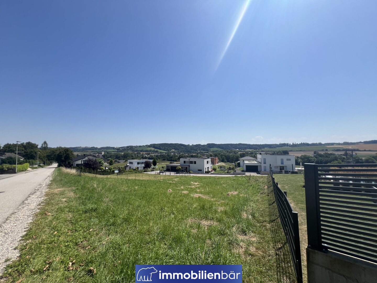 Südhang Grundstück mit Weitblick in Pichl bei Wels - KEIN BAUZWANG – Bild 3 von 4
