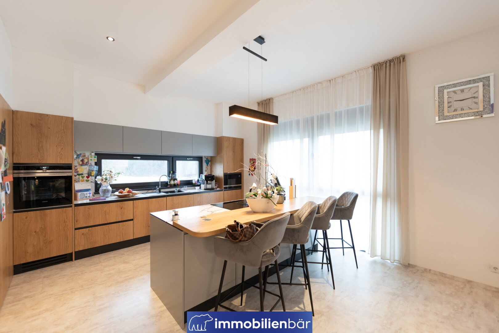 NEUER PREIS - VILLA MARIE – VIEL HAUS, VIEL POTENZIAL UND RAUM FÜR EIGENE IDEEN – Bild 1 von 16