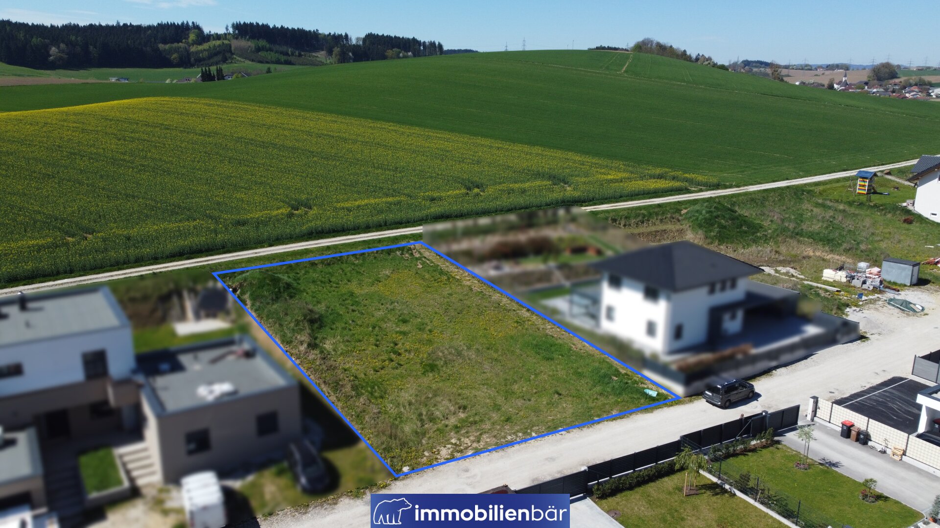 Grundstück in ruhiger Lage mit sanfter Hanglage und Grünblick – Bild 1 von 6
