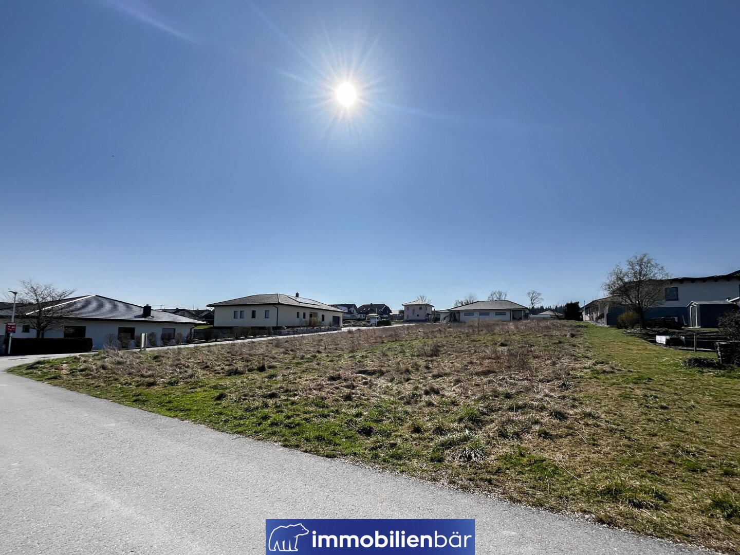 TOP Investment - Schönes Baugrundstück mit 719 m² - ohne Bauzwang - aufgeschlossen – Bild 1 von 7